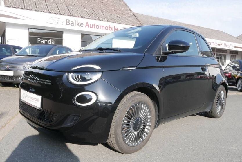 Fiat 500e 46.256 km 16.990 € Steinheim 32839