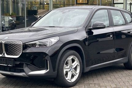 BMW iX1 4.980 km 44.870 € Lippstadt 59557