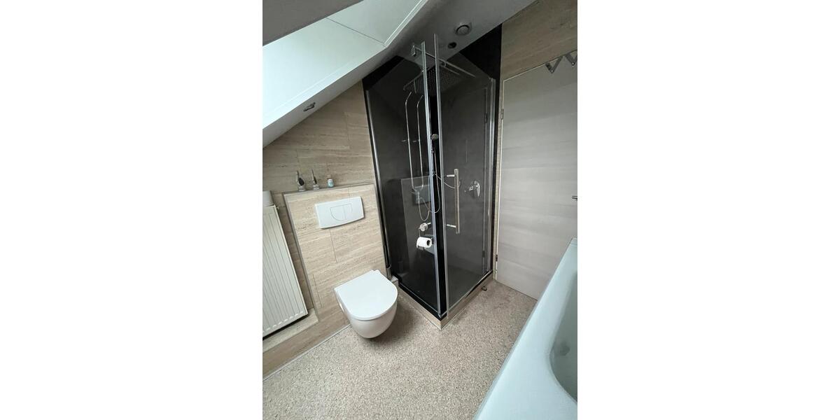 Dachgeschoßwohnung Augustdorf - 3 Zimmer, 69 m&sup2;, 950&euro; | Angebot:26372659