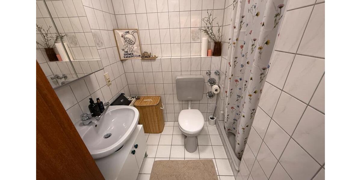 Etagenwohnung Paderborn Neuenbeken - 1 Zimmer, 24 m&sup2;, 280&euro; | Angebot:27603652