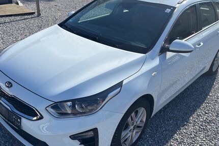Kia ceed Sportswagon 87.629 km 14.990 &euro; Paderborn 33104