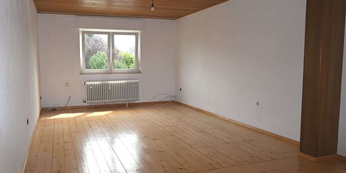Etagenwohnung Geseke - 6 Zimmer, 109 m&sup2;, 159.000&euro; | Angebot:27194463