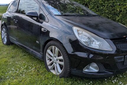 Opel Corsa 280.000 km 1.999 &euro; Nieheim 33039