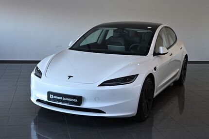 Tesla Model 3 53.376 km 39.750 &euro; Paderborn 33100