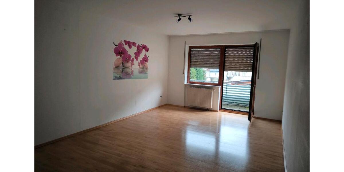 Etagenwohnung Bad Lippspringe - 3 Zimmer, 70 m&sup2;, 635&euro; | Angebot:27604018