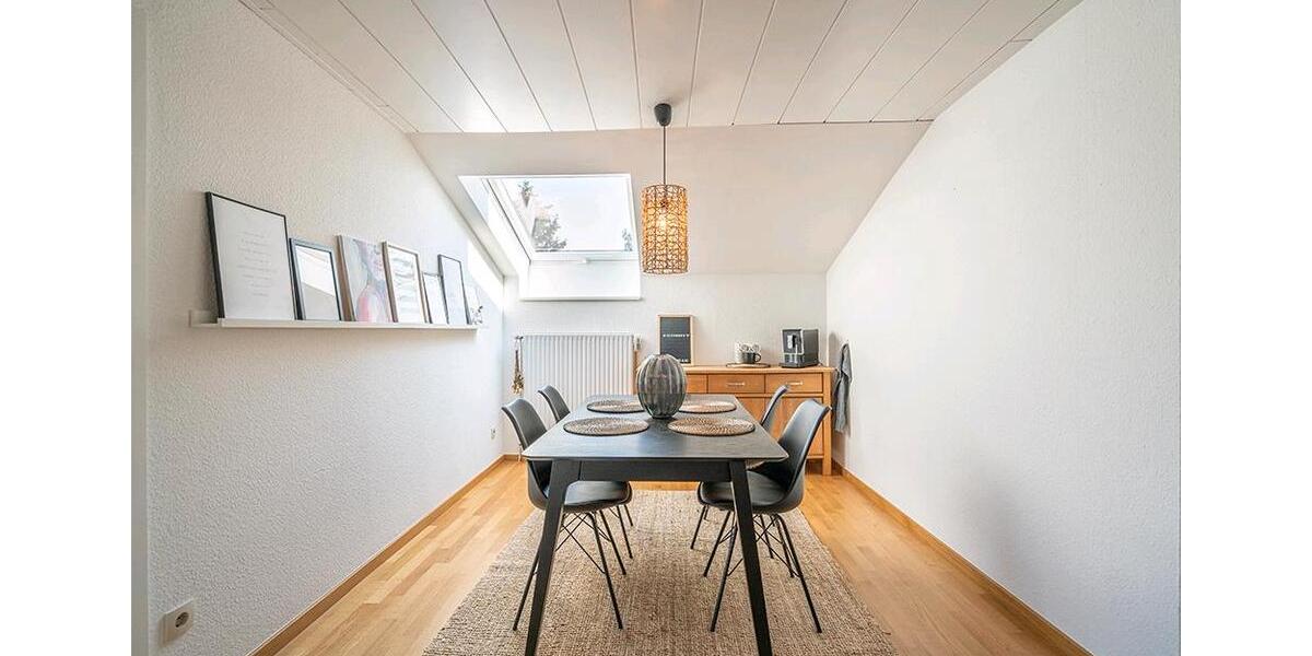 Dachgeschoßwohnung Paderborn - 4 Zimmer, 95 m&sup2;, 1.000&euro; | Angebot:25407460