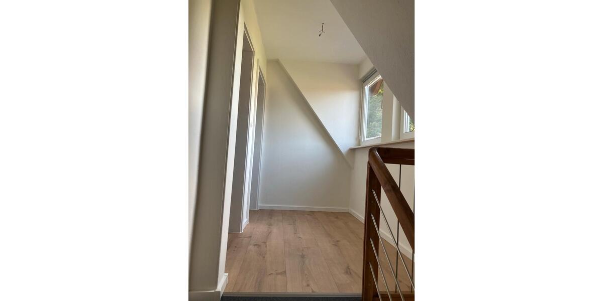 Einfamilienhaus Salzkotten - 4 Zimmer, 110 m&sup2;, 1.320&euro; | Angebot:27615019