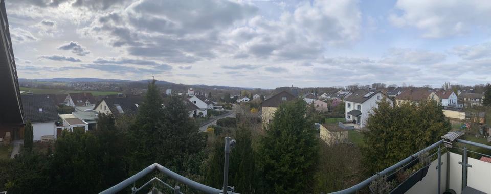 DG-Wohnung teilweise schräg 4 zimmer