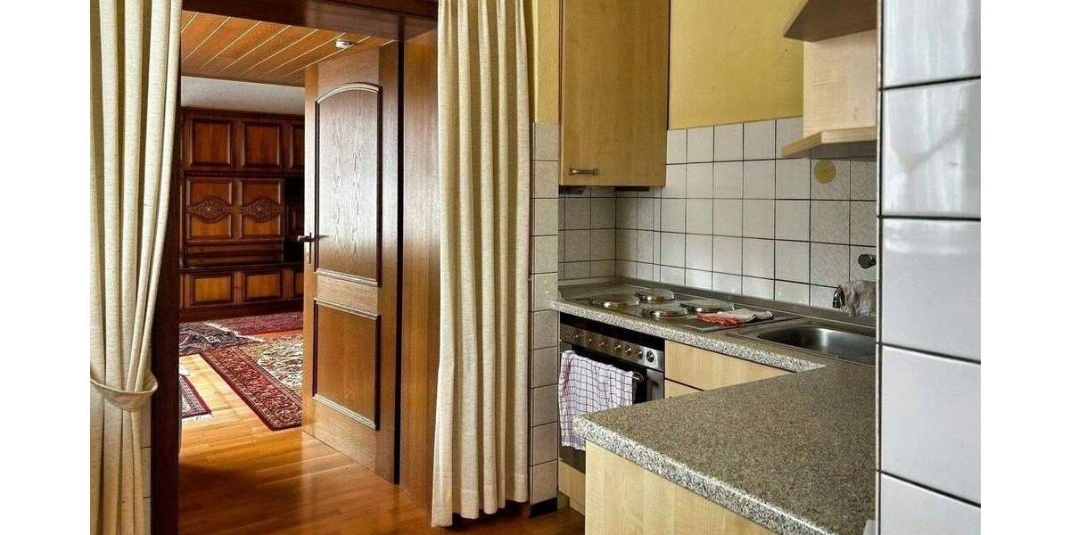 Einfamilienhaus Steinheim Sandebeck - 9 Zimmer, 209 m&sup2;, 249.000&euro; | Angebot:25687387