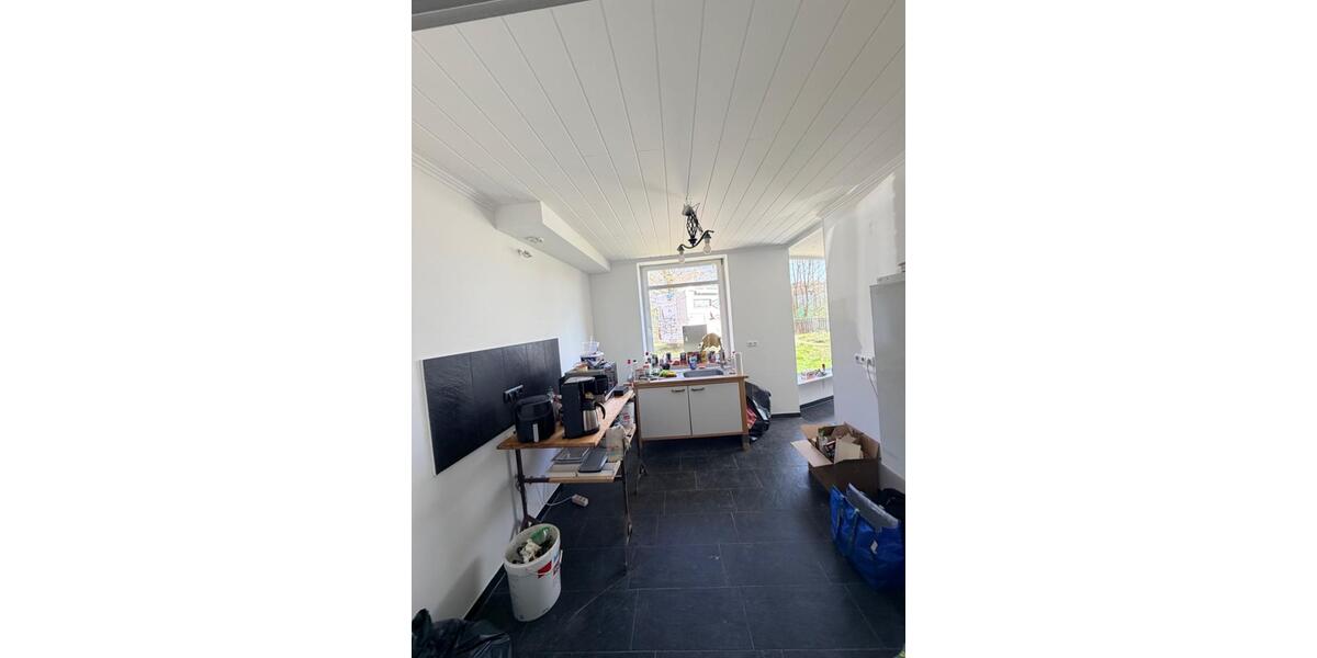 Doppelhaushälfte Bad Wünnenberg - 5 Zimmer, 190 m&sup2;, 1.600&euro; | Angebot:25844201