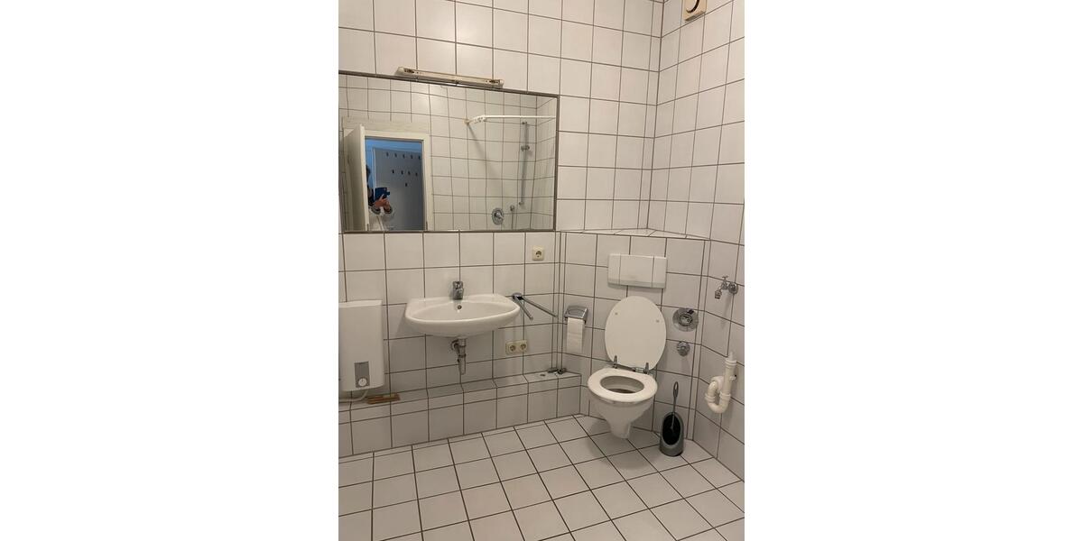 Erdgeschoßwohnung Paderborn Neuenbeken - 1 Zimmer, 38 m&sup2;, 590&euro; | Angebot:25395144