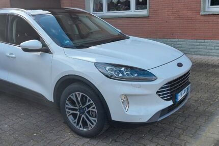 Ford Kuga 99.500 km 17.750 &euro; Lippstadt 59558