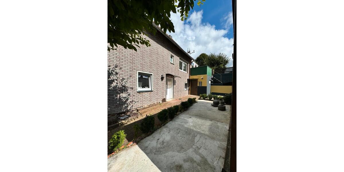 Einfamilienhaus Nieheim - 6 Zimmer, 160 m&sup2;, 1.050&euro; | Angebot:27615646