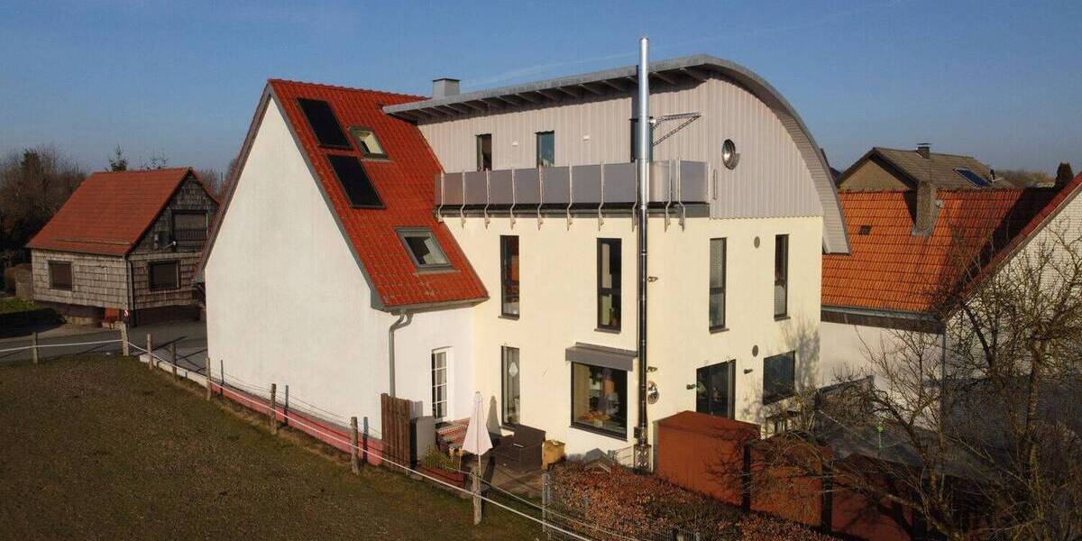 Einfamilienhaus Marsberg / Meerhof Meerhof - 9 Zimmer, 295 m&sup2;, 349.000&euro; | Angebot:26028204