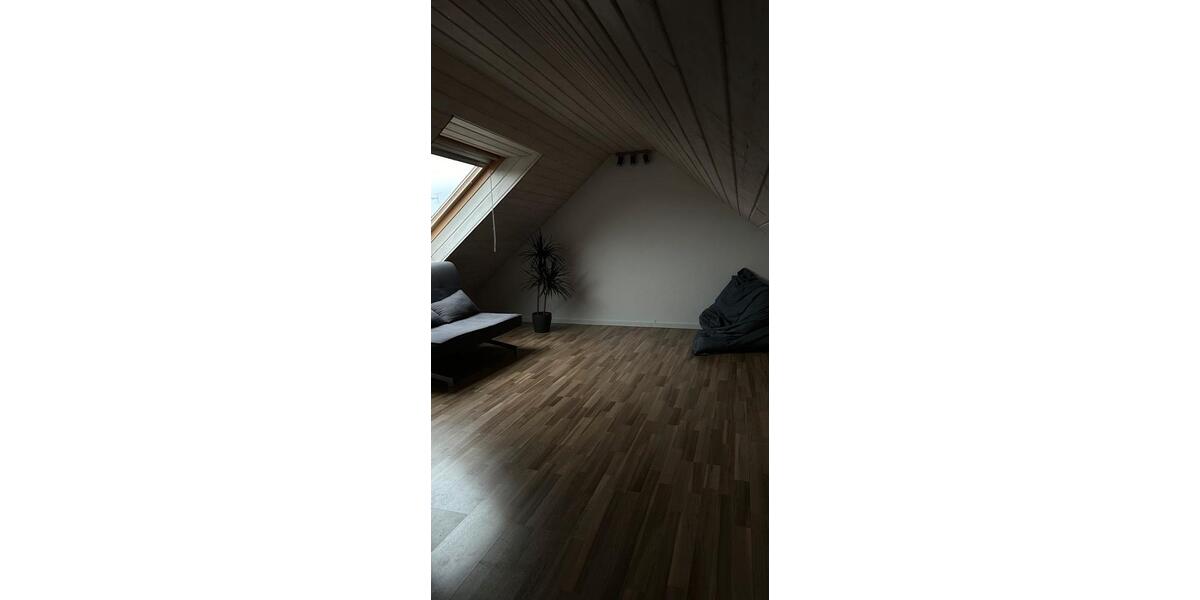 Maisonettenwohnung Paderborn Neuenbeken - 4 Zimmer, 120 m&sup2;, 1.290&euro; | Angebot:27596753