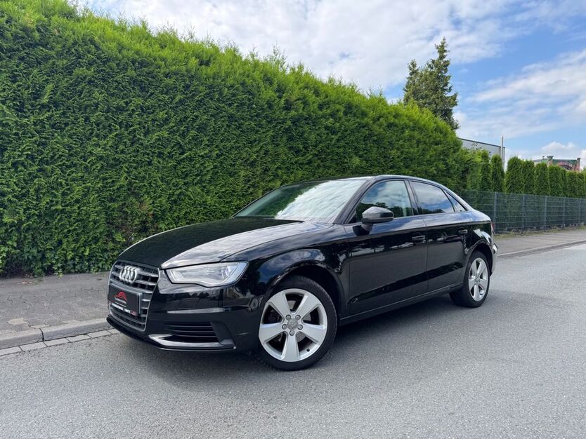 Audi A3 184.000 km 9.950 € Erwitte 59597