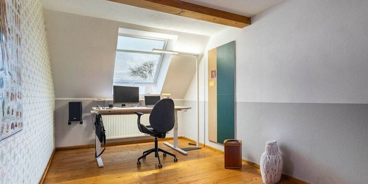 Einfamilienhaus Marsberg / Meerhof Meerhof - 9 Zimmer, 295 m&sup2;, 349.000&euro; | Angebot:26028204