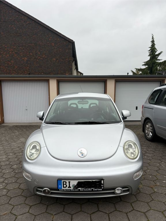 VW Beetle 138.000 km 2.200 € Bielefeld 33729