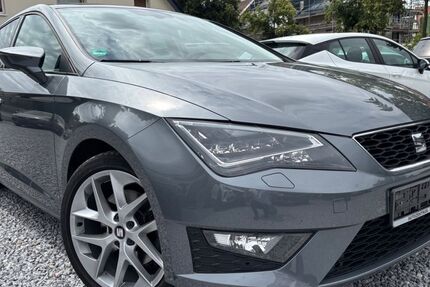 Seat Leon 131.722 km 13.490 &euro; Paderborn 33104