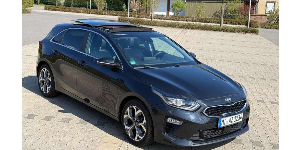 Kia ceed / Ceed 104.800 km 12.900 &euro; Horn Bad Meinberg 32805