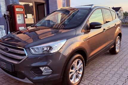 Ford Kuga 82.191 km 13.999 &euro; Paderborn 33104