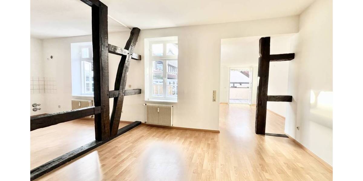 Etagenwohnung Detmold Innenstadt - 2 Zimmer, 93 m&sup2;, 199.000&euro; | Angebot:26093789