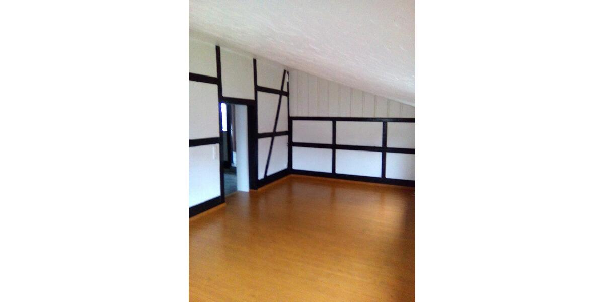 Einfamilienhaus Verl - 6 Zimmer, 141 m&sup2;, 850&euro; | Angebot:25755296