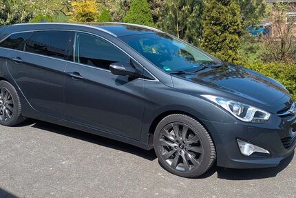 Hyundai i40 167.530 km 7.100 &euro; Borchen 33178