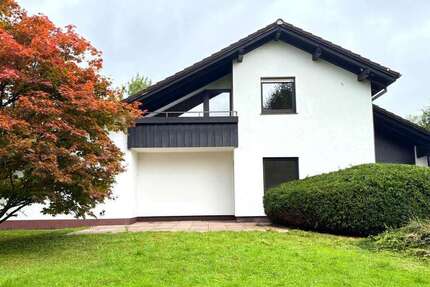 Haus Bad Driburg - 6 Zimmer, 191 m&sup2;, 530.000&euro; | Angebot:22443257