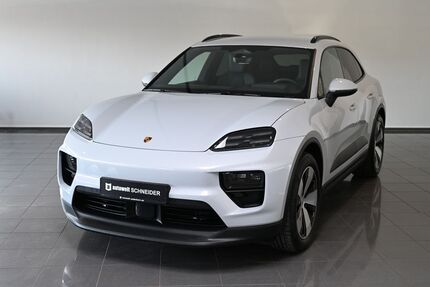 Porsche Macan 6.846 km 68.750 &euro; Paderborn 33100