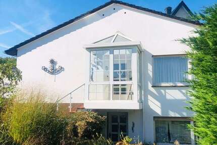 Haus zum Kaufen in Detmold 269.000 € 134 m² 4 zimmer