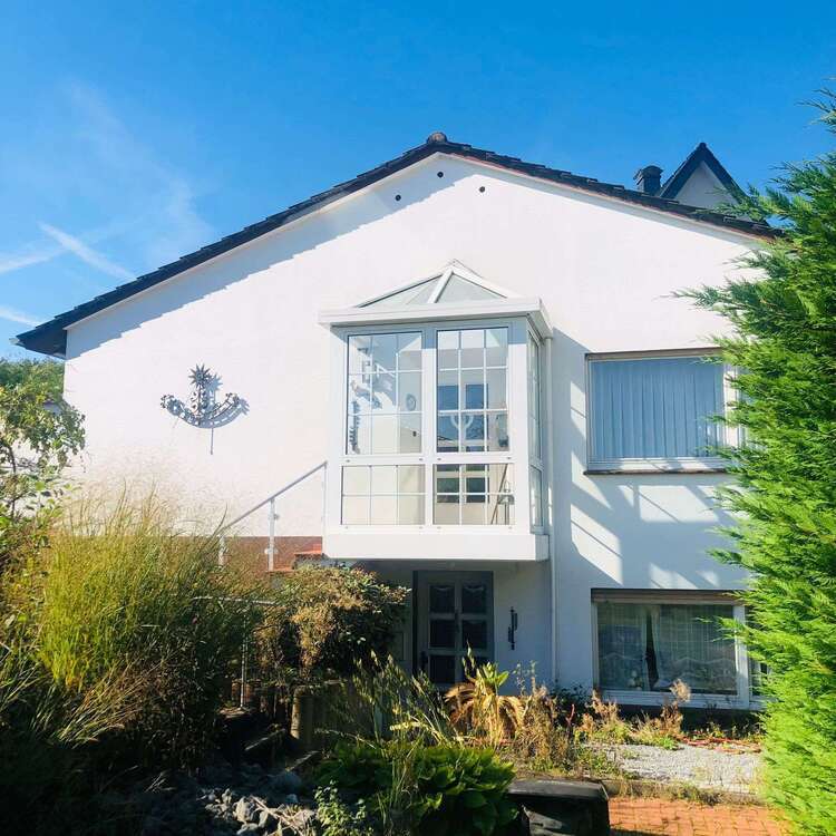Haus zum Kaufen in Detmold 269.000 € 134 m² 4 zimmer