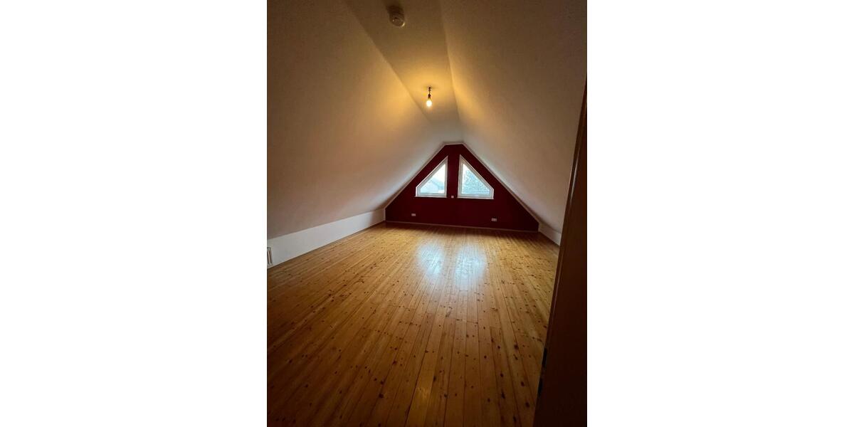 Maisonettenwohnung Delbrück - 3 Zimmer, 120 m&sup2;, 980&euro; | Angebot:26478125