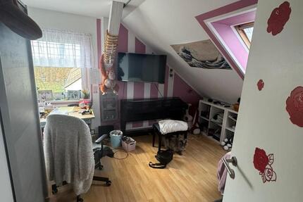 Große 6-Zimmer-Maisonetten-Wohnung mit Stellplatz, Balkon und Kel 6 zimmer