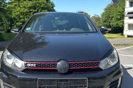 VW Golf 220.000 km 9.200 &euro; Lippstadt 59557