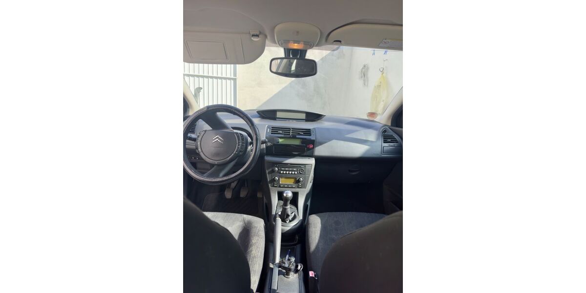 Citroen C4 131.000 km 2.200 &euro; Lippstadt 59555