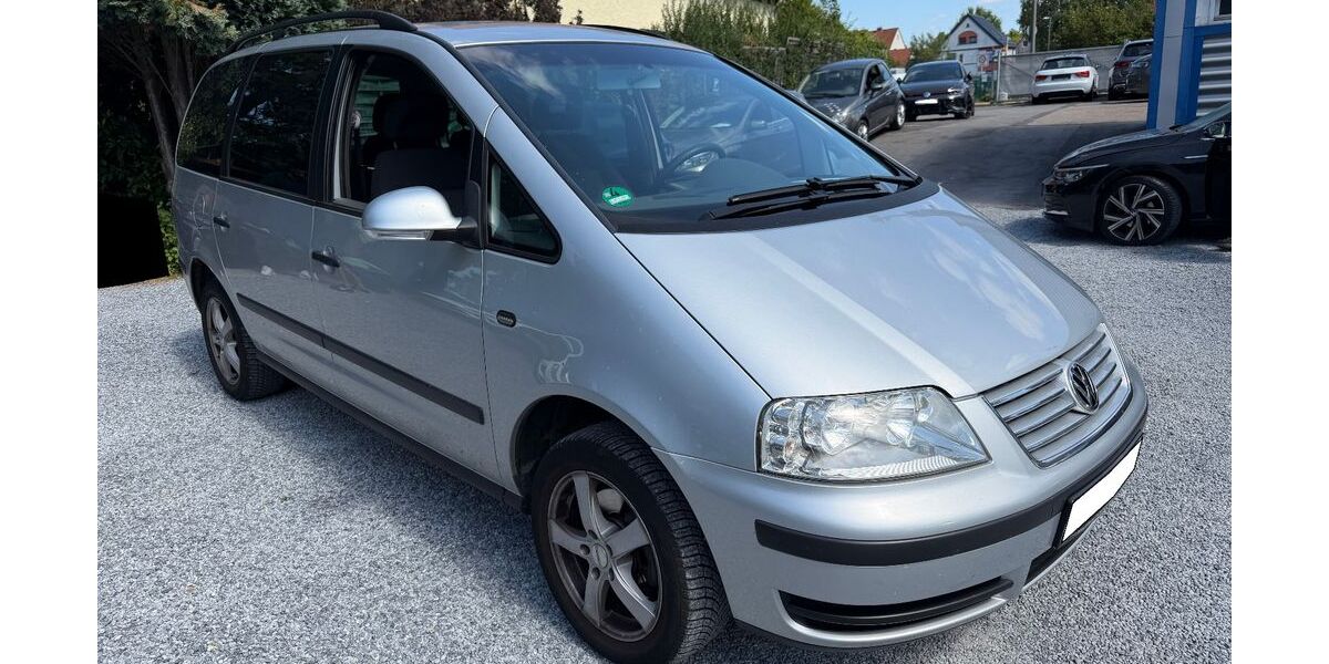 VW Sharan 206.000 km 2.499 &euro; Detmold 32758