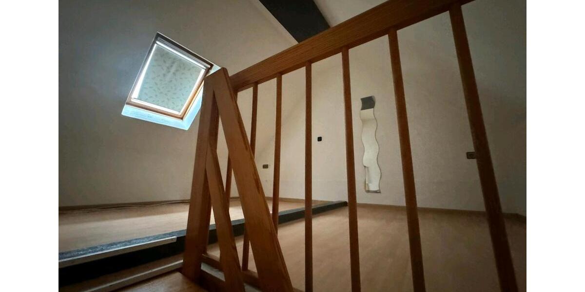 Dachgeschoßwohnung Brakel - 2 Zimmer, 72 m&sup2;, 700&euro; | Angebot:26321260