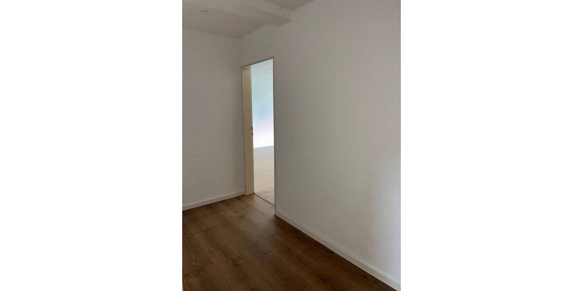 Etagenwohnung Detmold Innenstadt - 2 Zimmer, 64 m&sup2;, 480&euro; | Angebot:26903048