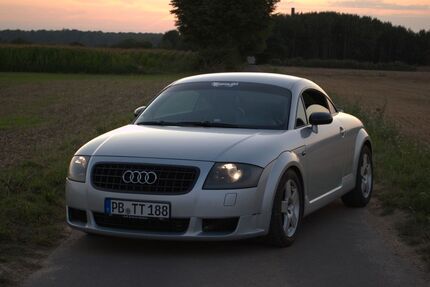 Audi TT 174.000 km 9.000 € Salzkotten 33154