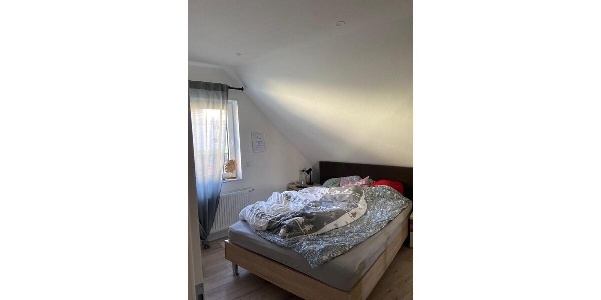 Dachgeschoßwohnung Marsberg - 2 Zimmer, 80 m&sup2;, 750&euro; | Angebot:26329328