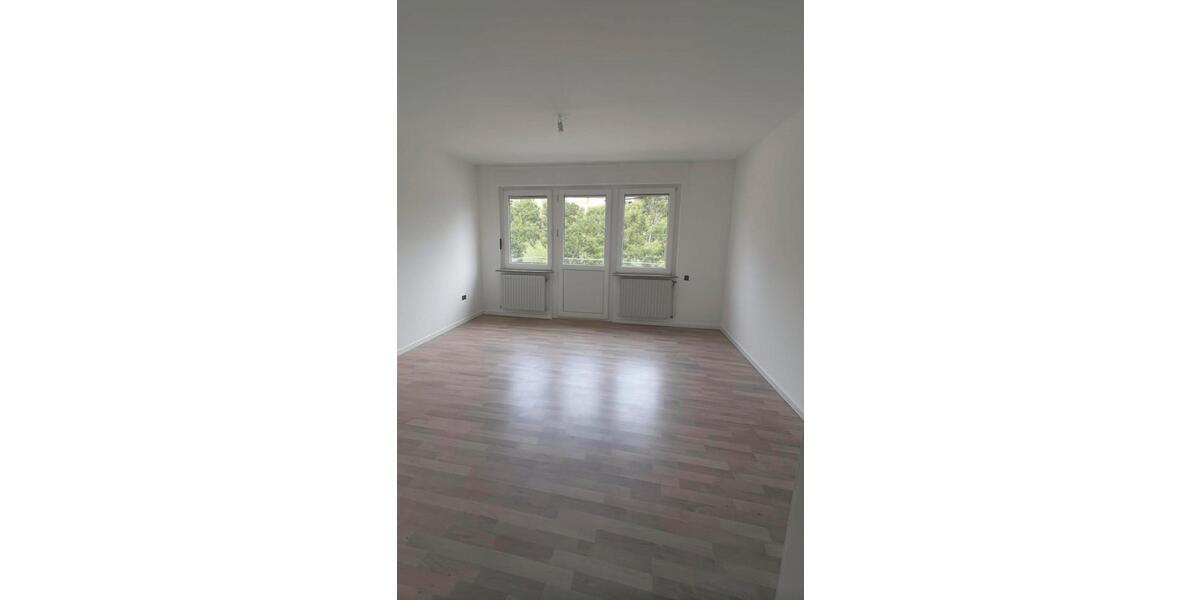 Doppelhaushälfte Nieheim - 2 Zimmer, 110 m&sup2;, 630&euro; | Angebot:26163635