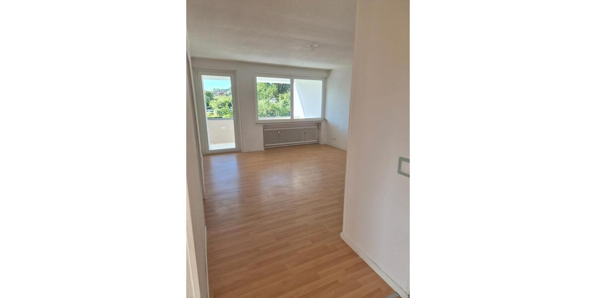Etagenwohnung Altenbeken - 3 Zimmer, 79 m&sup2;, 671&euro; | Angebot:27595071