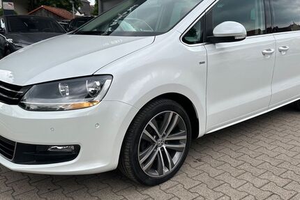 VW Sharan 137.000 km 17.850 € Paderborn 33098