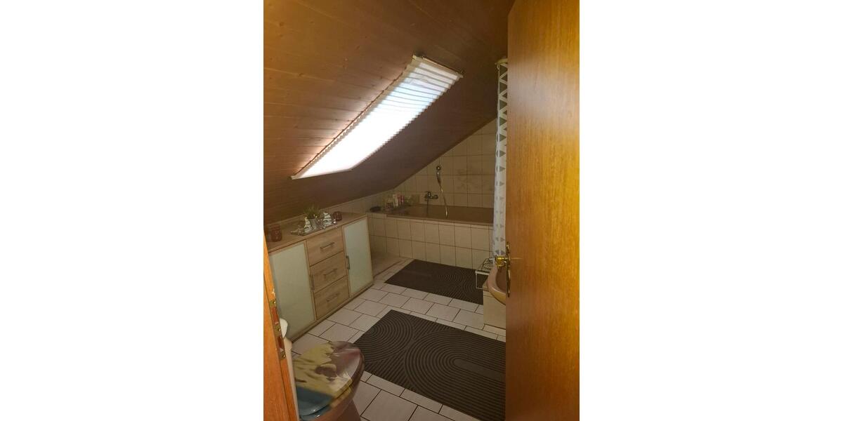 Mehrfamilienhaus, Wohnhaus Horn-Bad Meinberg Bad Meinberg - 7 Zimmer, 170 m&sup2;, 279.000&euro; | Angebot:25994810