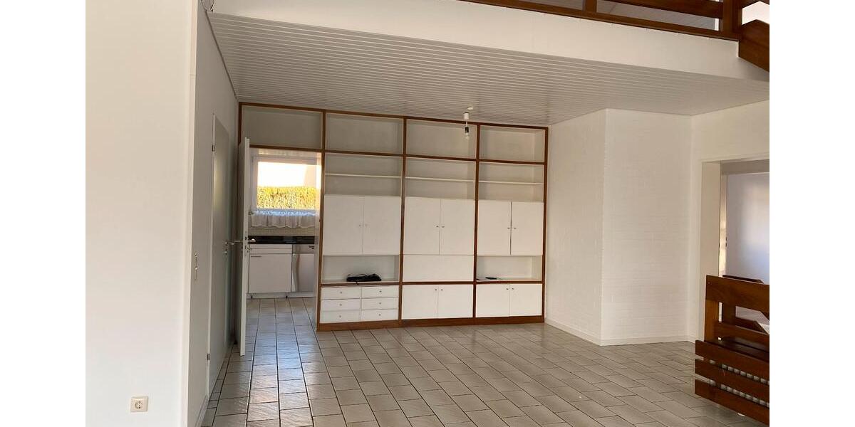 Einfamilienhaus Paderborn Elsen - 6 Zimmer, 250 m&sup2;, 2.000&euro; | Angebot:24515527