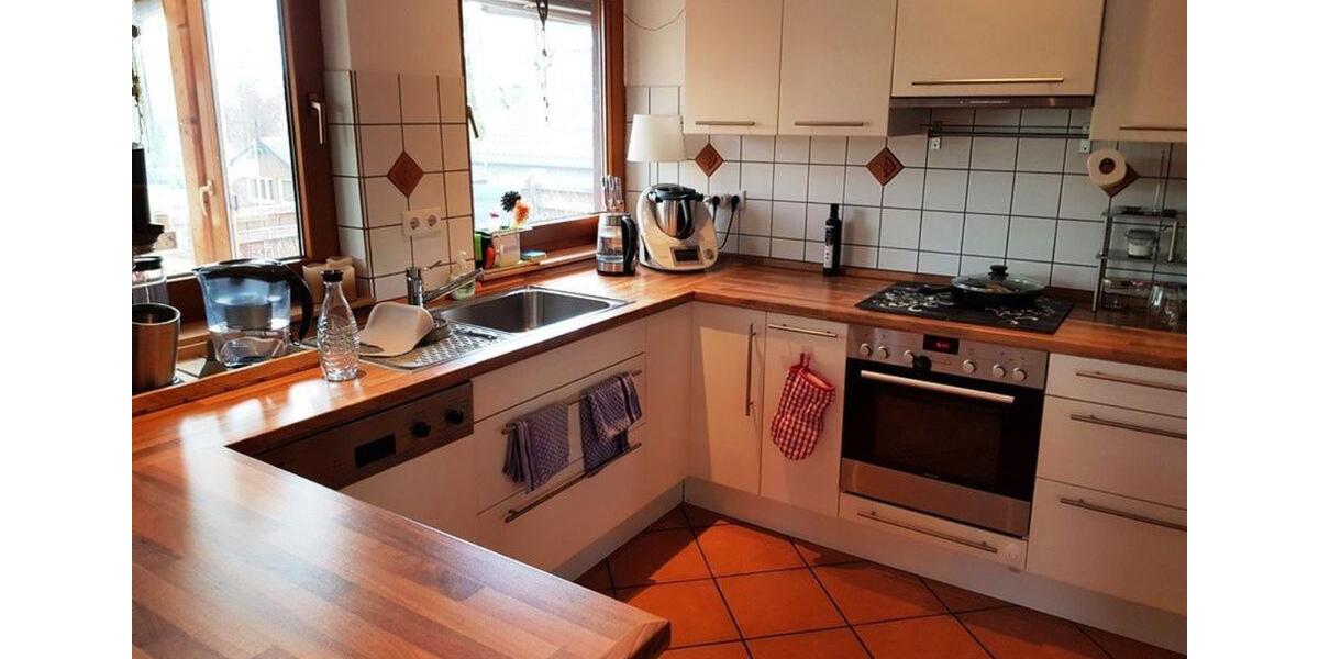 Große Eigentumswohnung mit Wintergarten und Balkon 4 zimmer