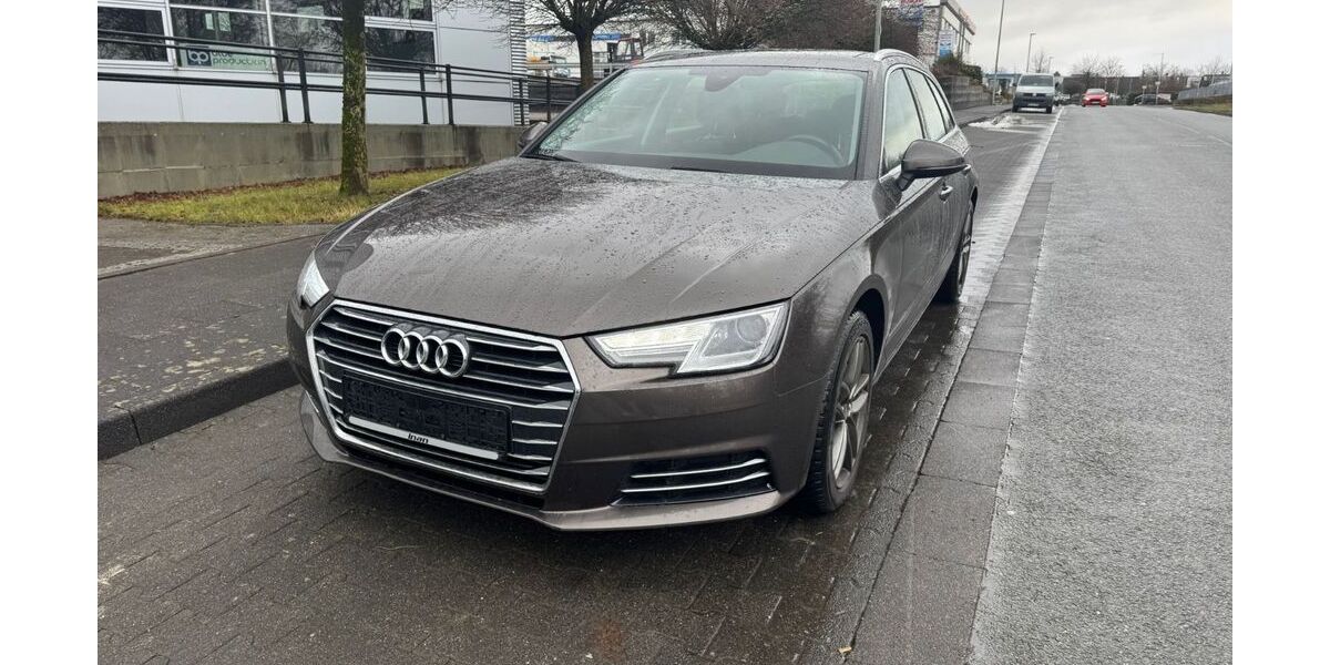 Audi A4 104.000 km 18.500 &euro; Paderborn 33098