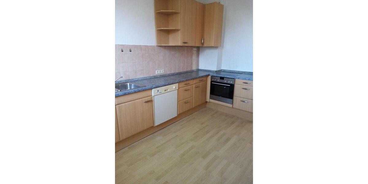 Etagenwohnung Steinheim - 4 Zimmer, 100 m&sup2;, 700&euro; | Angebot:26465581