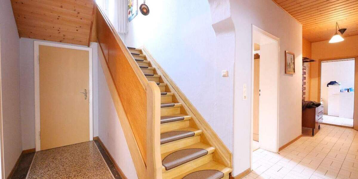 Einfamilienhaus Paderborn / Neuenbeken Neuenbeken - 6 Zimmer, 160 m&sup2;, 279.000&euro; | Angebot:25736022